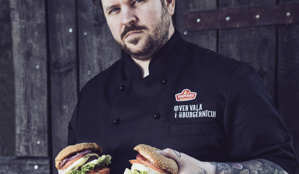 Ver vaļā savu burgernīcu kopā ar šefpavāru Dzintaru Kristovski!